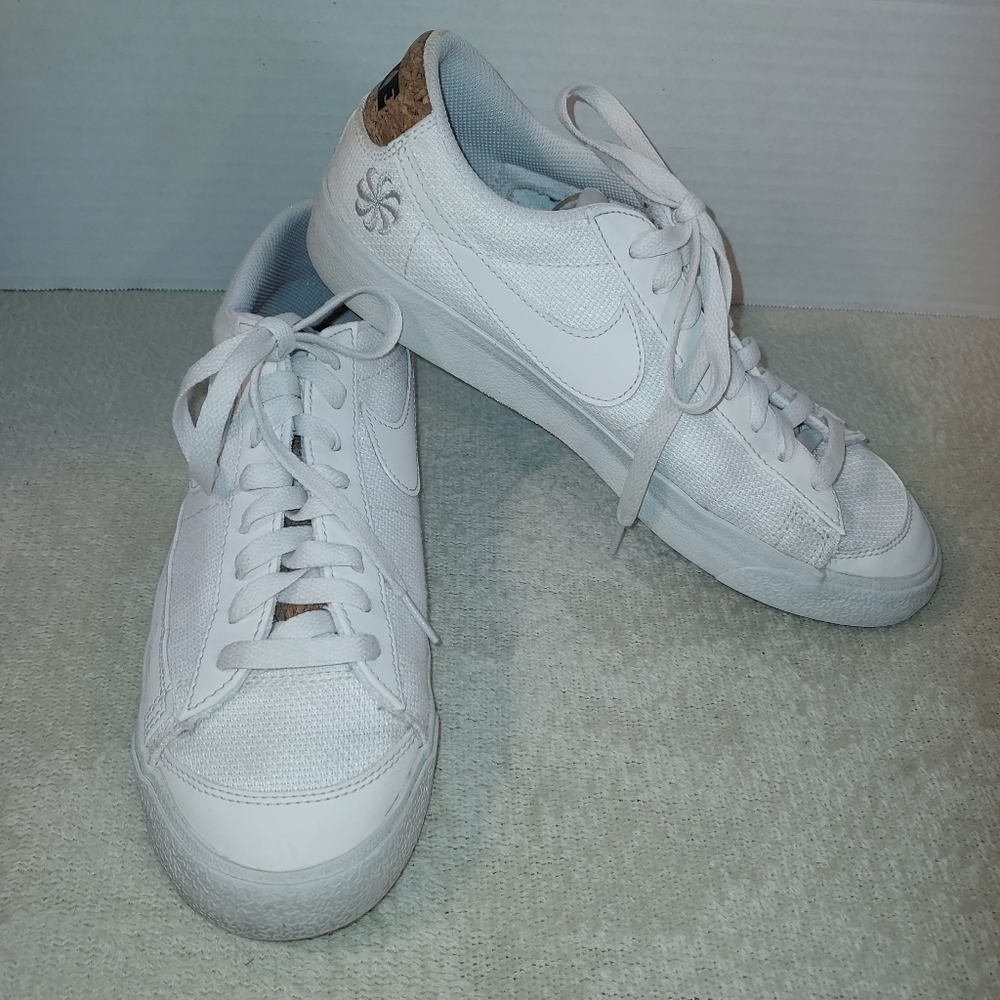 Nike Men’s Blazer Low 77 PRM Next Nature Cork  Sneakers Size 9/42.5Eur